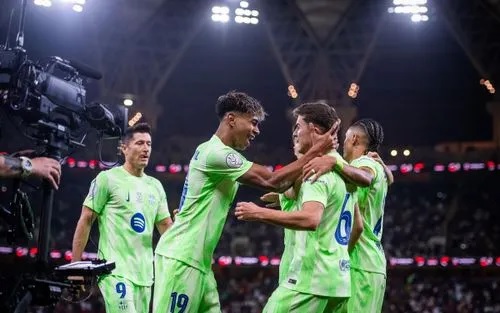 Barcelona cierra la temporada con contundente goleada sobre el Athletic en San Mamés