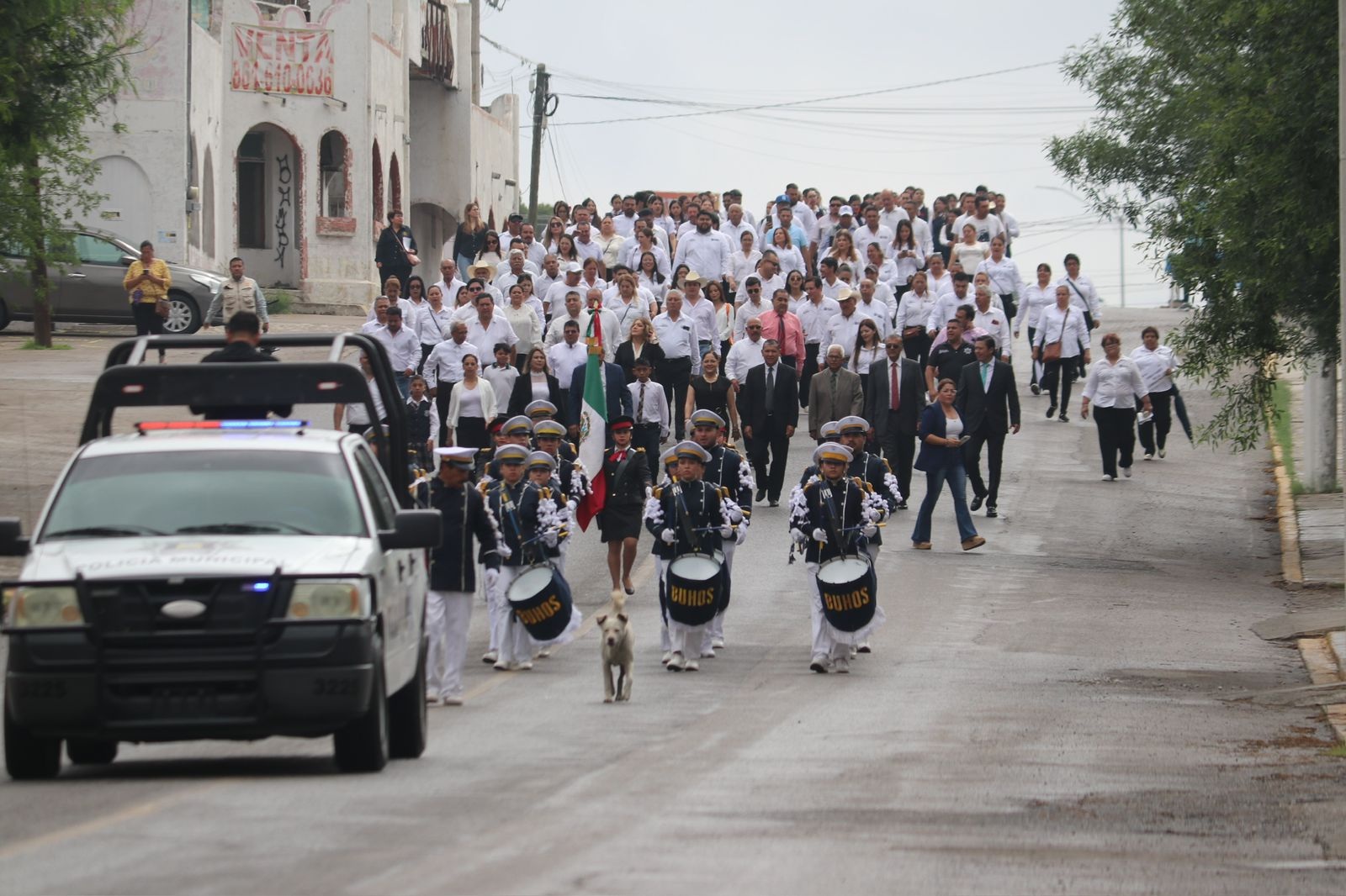 Encabeza Óscar Ríos Ramírez desfile conmemorativo del 5 de mayo