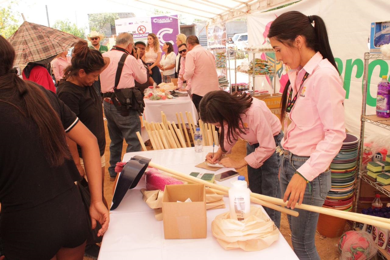 Llega a Múzquiz “Mercadito Pa’ Delante”