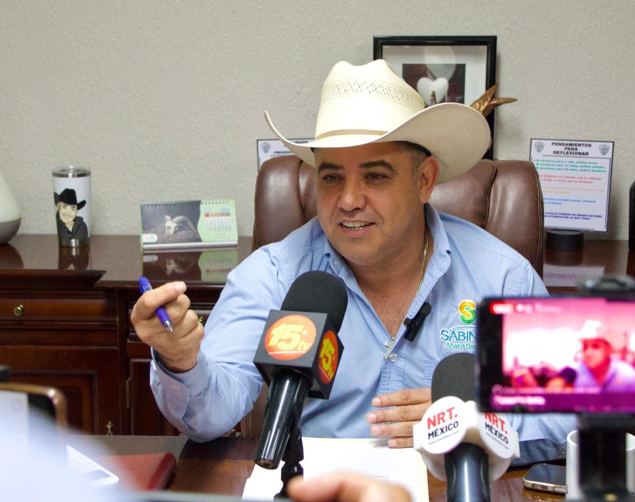 Todo listo para el festejo por el Día del Maestro