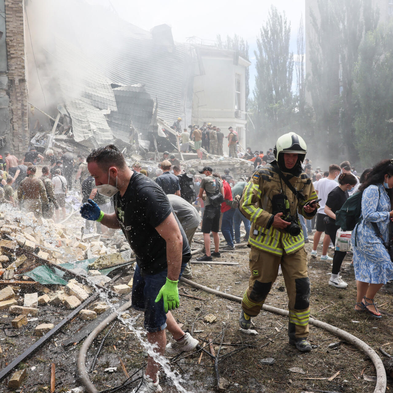 Kiev bajo ataque en plena tregua humanitaria: Rusia lanza ofensiva mientras avanza canje de prisioneros