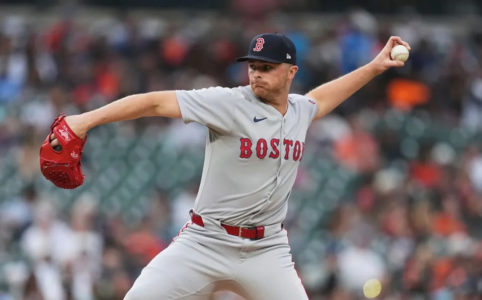 Red Sox envían al lanzador Sean Newcomb a los Athletics en un movimiento que agita el bullpen