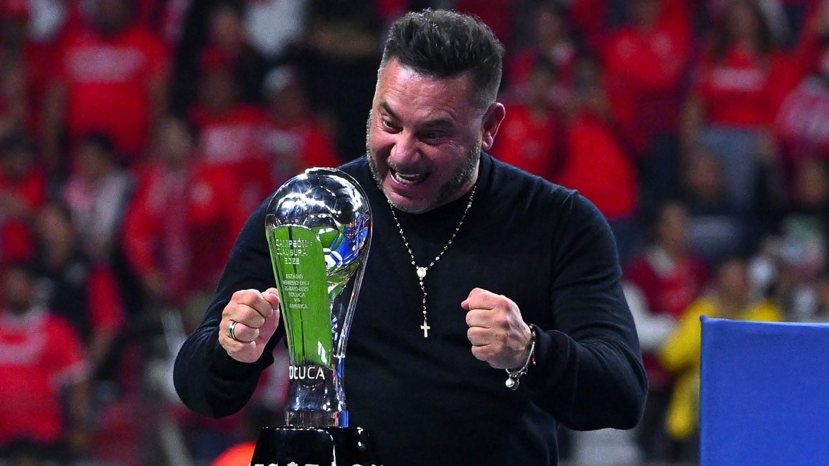 Antonio “Turco” Mohamed: El único DT que conquista la Liga MX con 4 equipos distintos