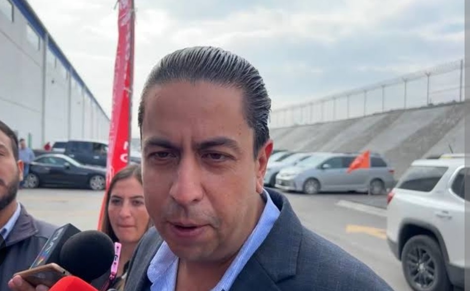 Más de medio millón de contribuyentes cumplen con el control vehicular en Coahuila
