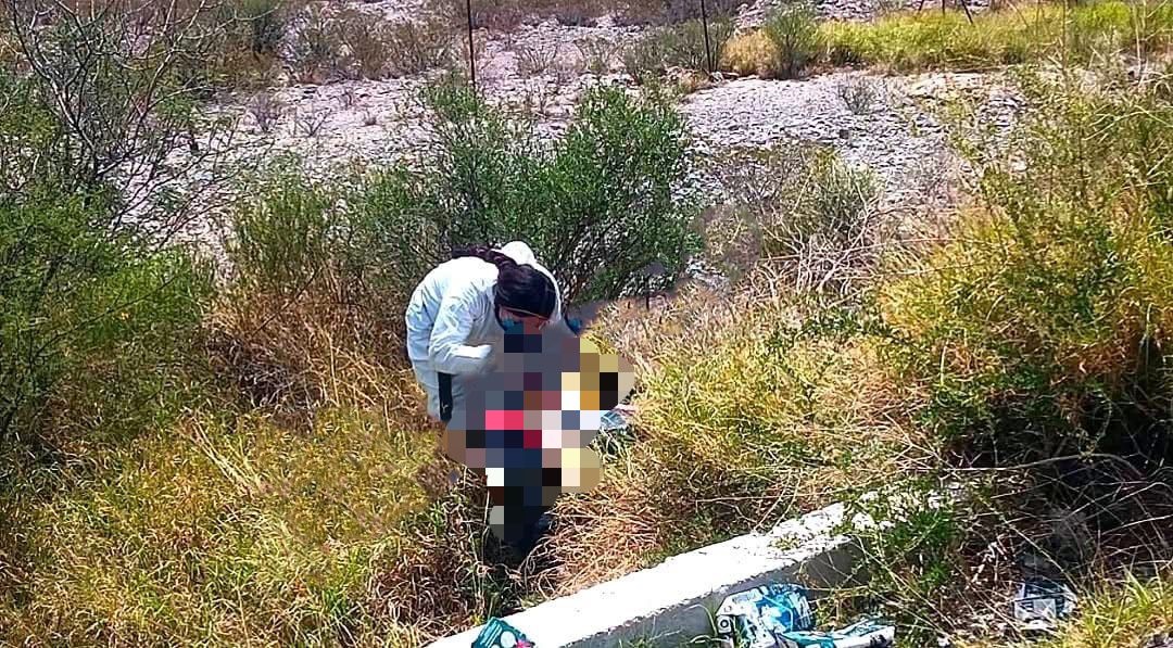 Fatal accidente en la carretera Viesca–Parras cobra la vida de un joven motociclista