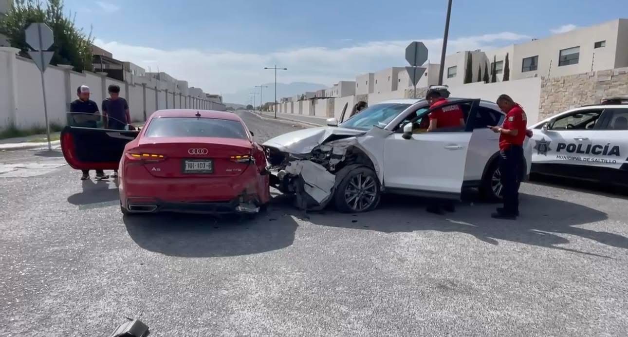 Accidente vial en Privanzas del Campestre deja una mujer herida
