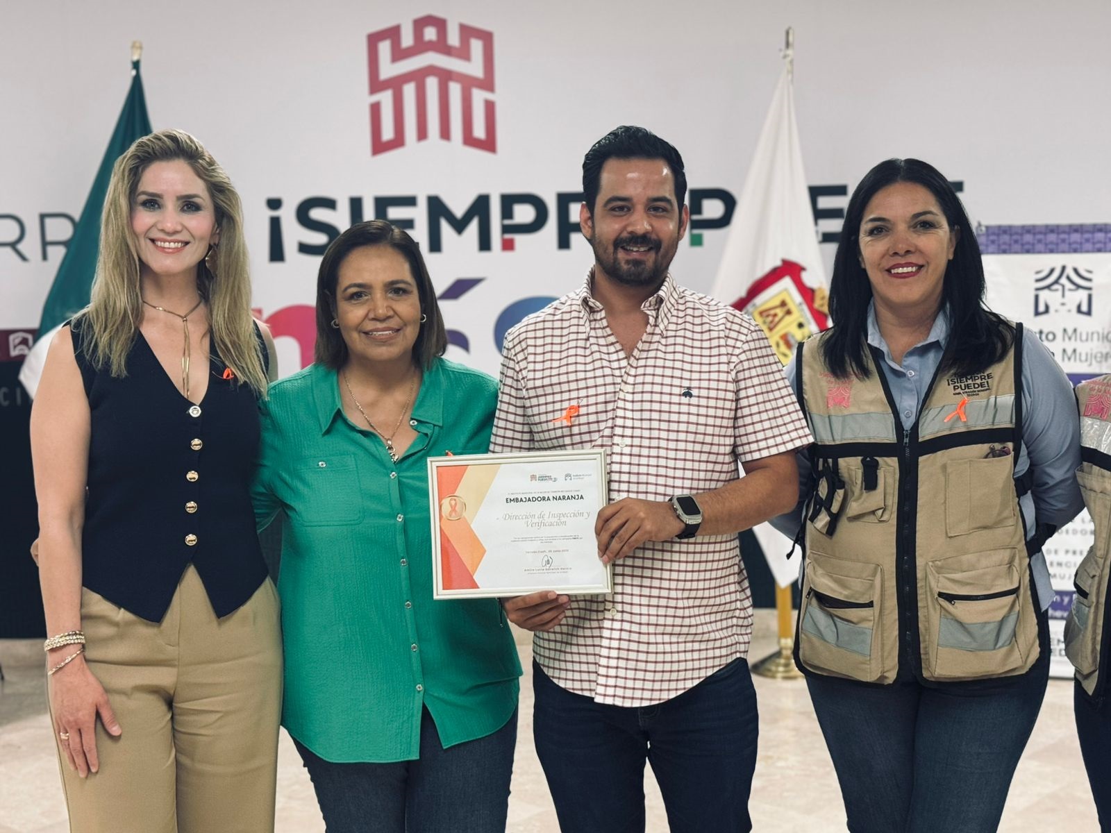 Concluye taller de inteligencia emocional dirigido al personal de Inspección y Verificación; la dependencia se convierte en embajadora naranja