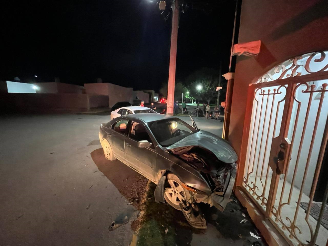 Conductor en estado de ebriedad provoca accidente