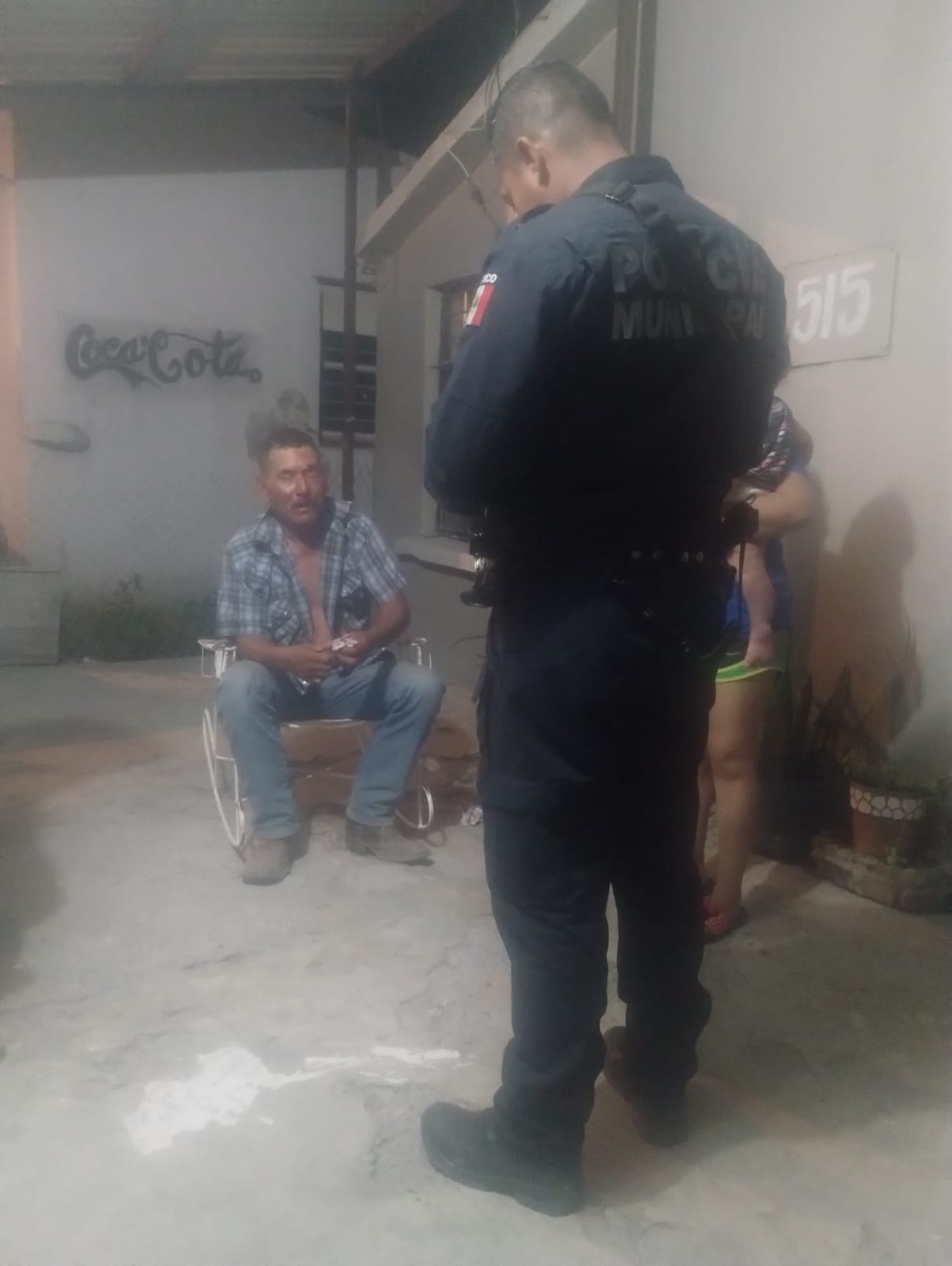 SOBRINO GOLPEA A TÍO EN EL PESCADITO EN MÚZQUIZ