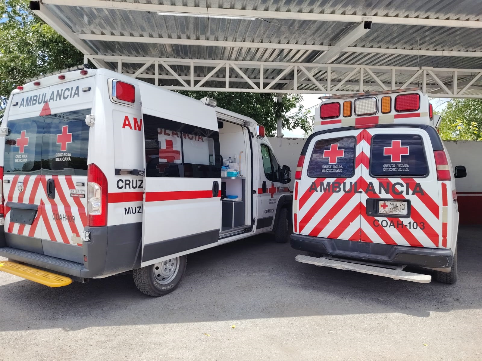 CRUZ ROJA ATIENDE REPORTE DE MOTOCICLISTAS LESIONADOS EN EL BARRIO LA KOLOZO