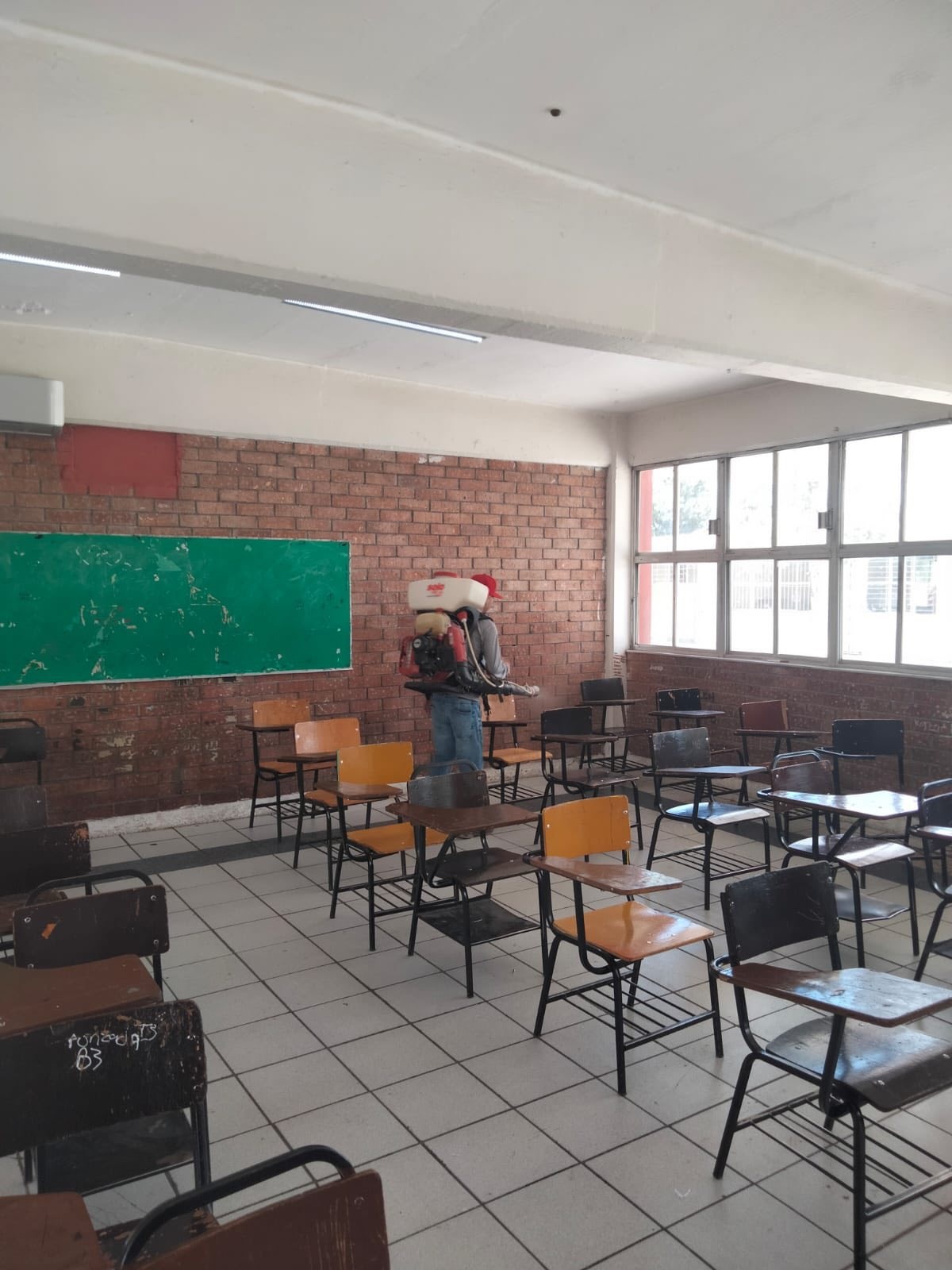 Continúan acciones preventivas de salud en escuelas de la Región Carbonífera