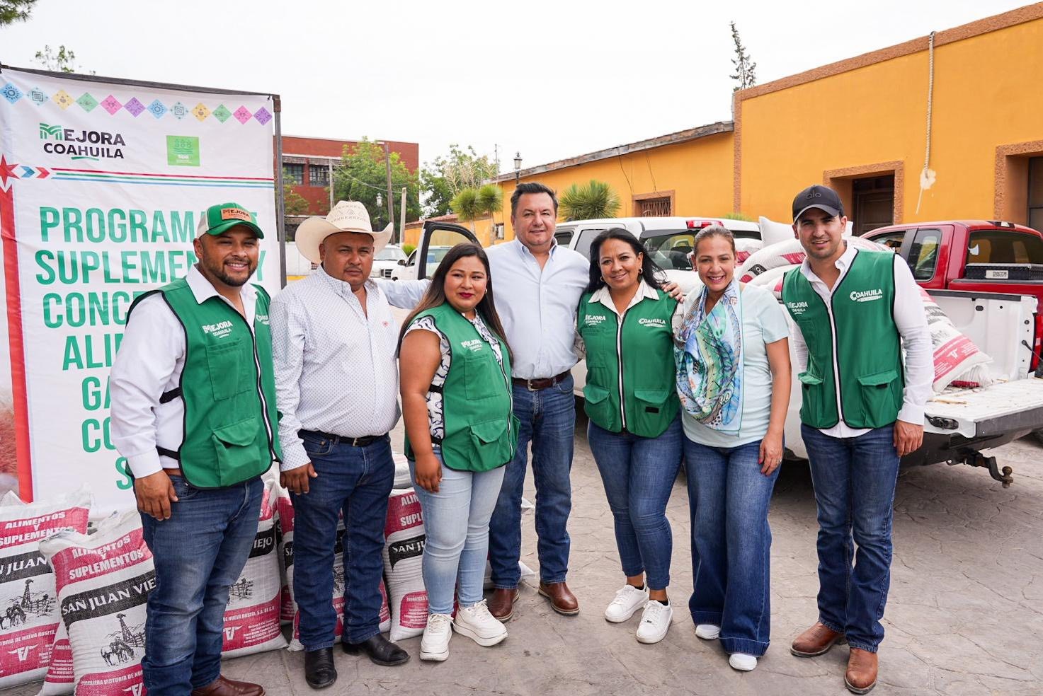 Impulsan desarrollo ganadero; entregan suplemento y concentrado alimenticio