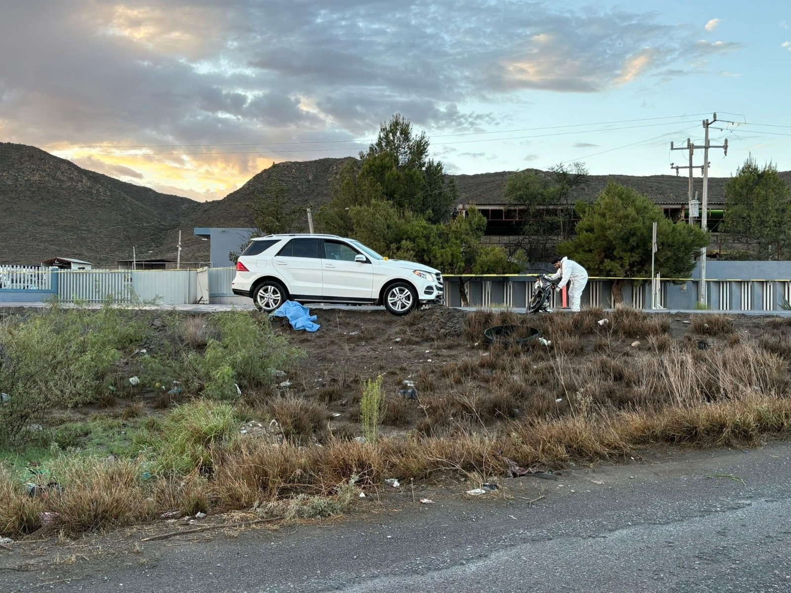 TRAGEDIA EN LA 57, CAMIONETA EMBISTE Y MATA A MOTOCICLISTA
