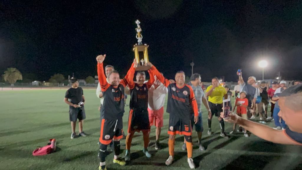 Topos eliminan al Deportivo Sabinas