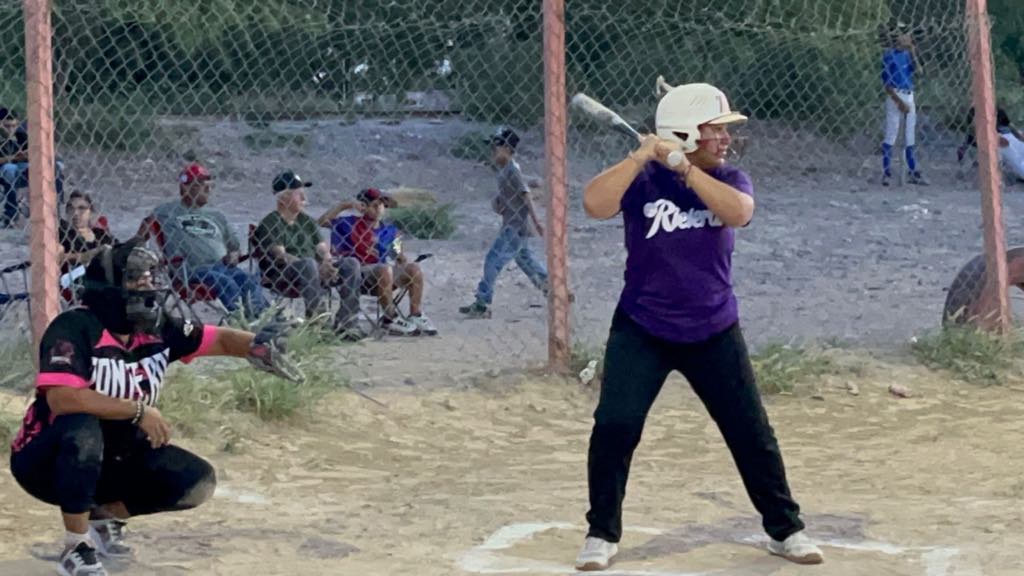 Panteras eliminan a Rieleras