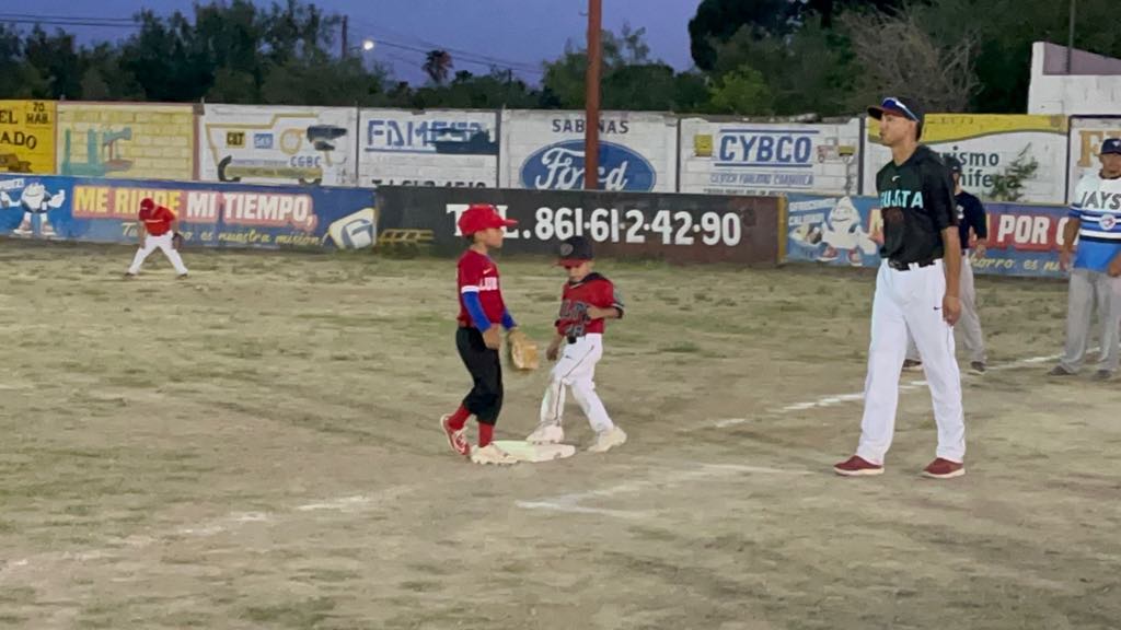 Blue Jays dominan al Delta