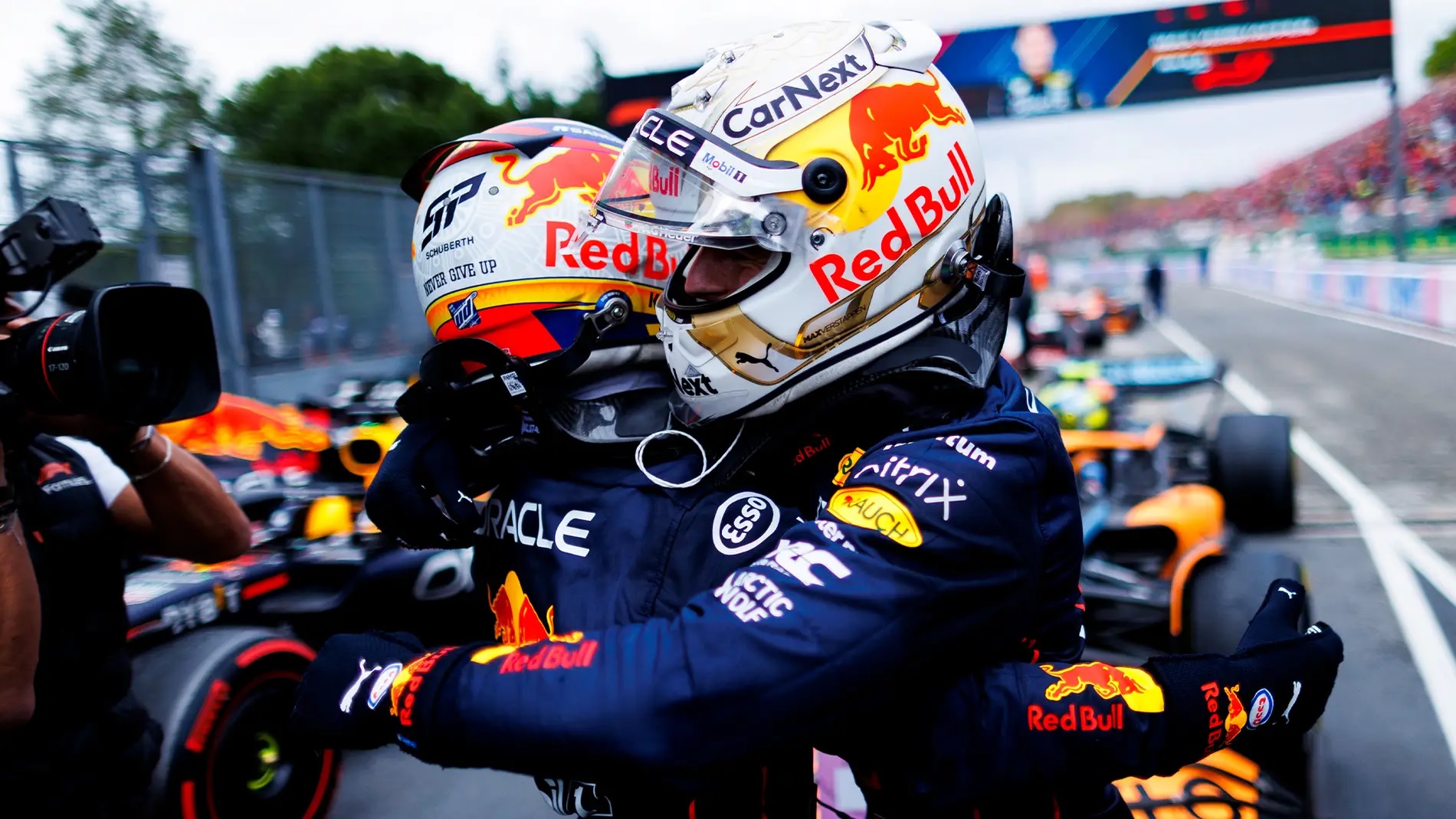 Red Bull descarta a ‘Checo’ Pérez como reemplazo de Verstappen ante posible suspensión