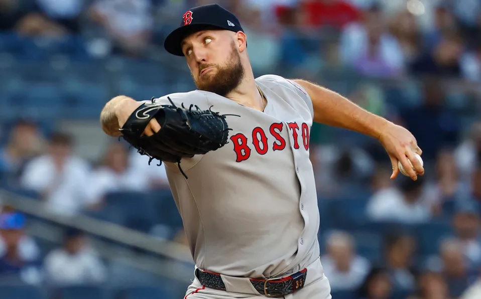 Red Sox vencen a Yankees con dominante actuación de Crochet y explosivo bateo de Story