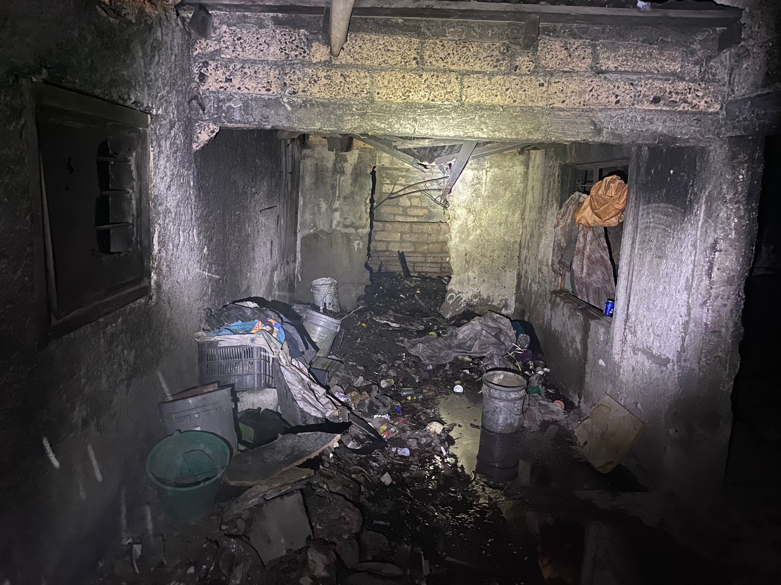 Jornalero busca recuperar patrimonio tras incendio en la Mina Siete