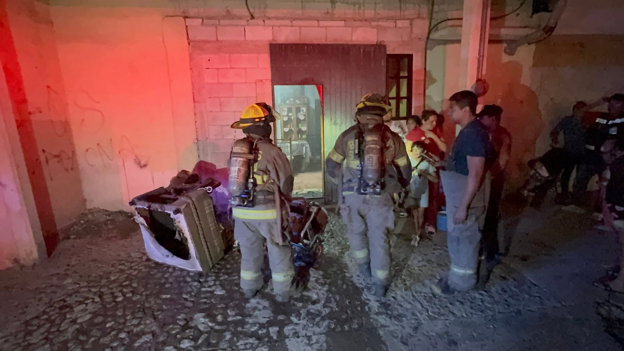 Resistencia olvidada desata incendio en vivienda de Saltillo