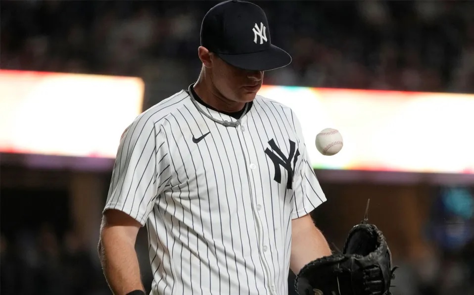 Yankees pone en asignación a DJ LeMahieu sin consultarlo y debiéndole 22 MDD