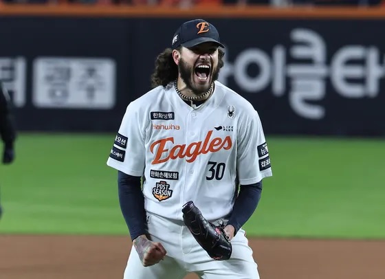 Ponce vuelve a MLB y podría jugar con México en 2026