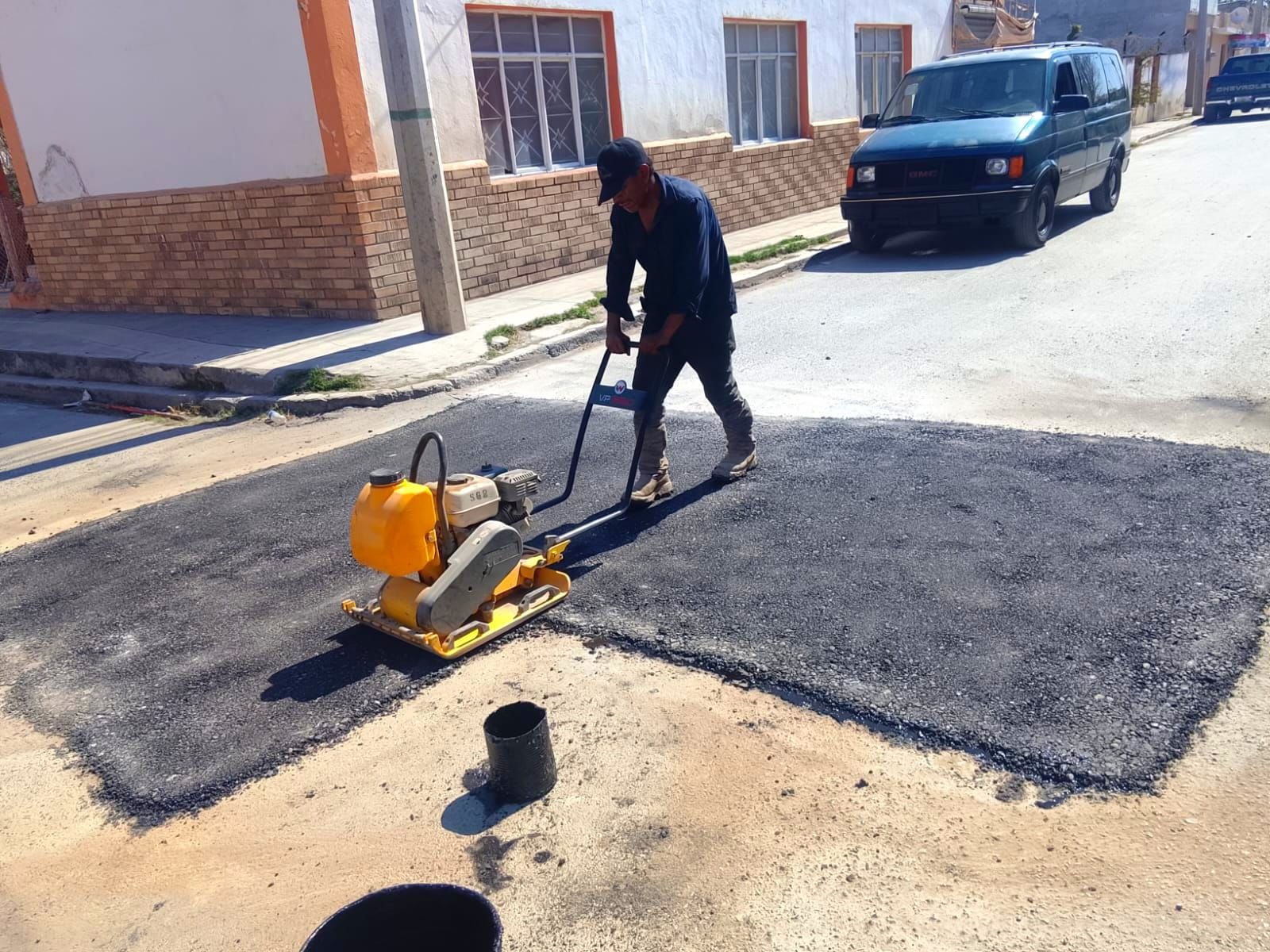 Gobierno Municipal de Múzquiz intensifica campaña de bacheo en Palaú y Cabecera Municipal