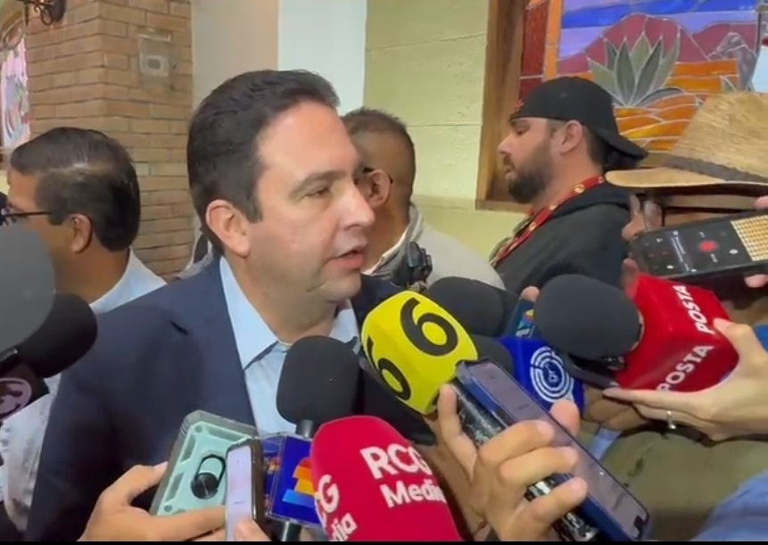 Apuesta Javier Díaz por digitalización para dar certeza jurídica y modernizar Saltillo