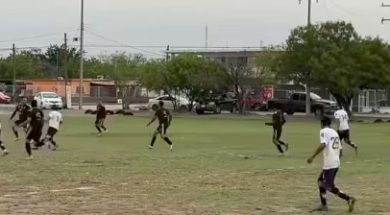 LENIS 32-210426-FUTBOL-2