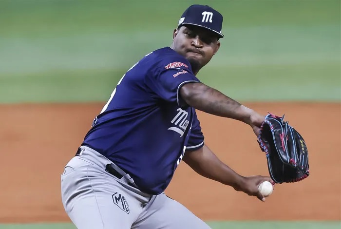 Yohander Méndez regresa a Sultanes para la LMB 2026