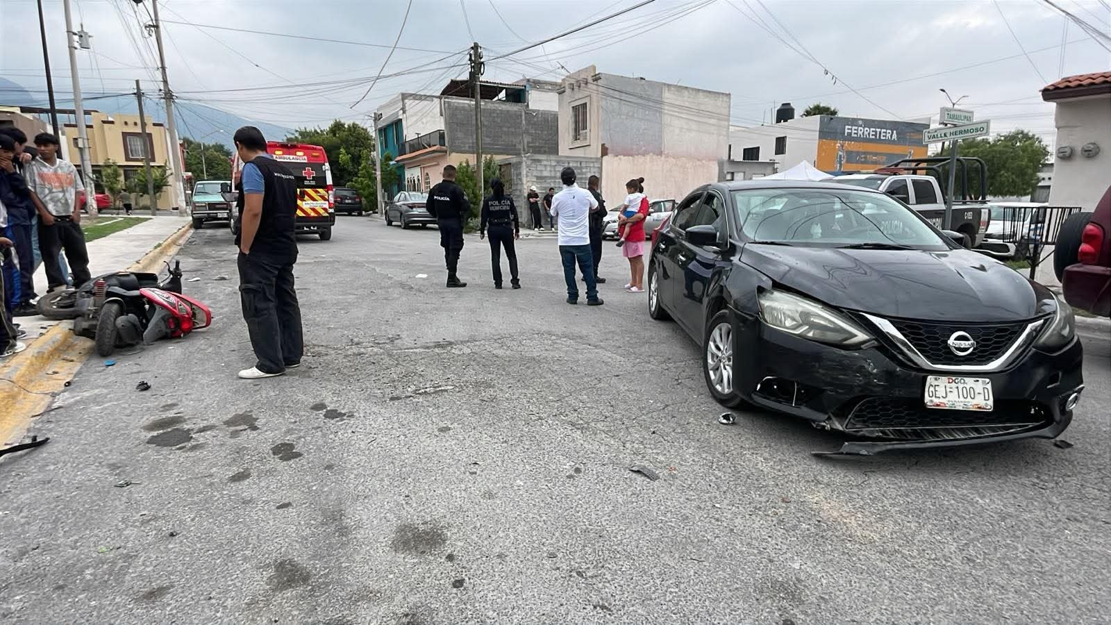 Menor en motocicleta termina herido tras percance vial en Nuevo Mirasierra
