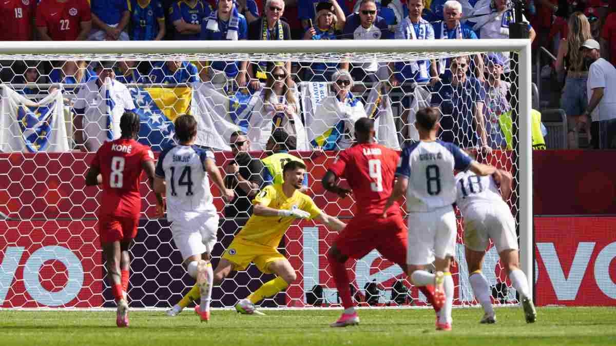Canadá debuta con empate y deja sensaciones encontradas en su Mundial