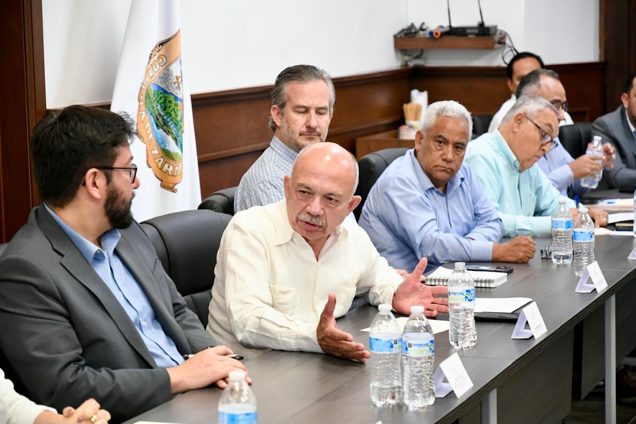 Fortalece Gobierno del Estado coordinación con dirigencias sindicales del magisterio coahuilense