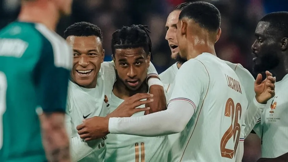 Francia vence a Irlanda del Norte con hat-trick de Olise