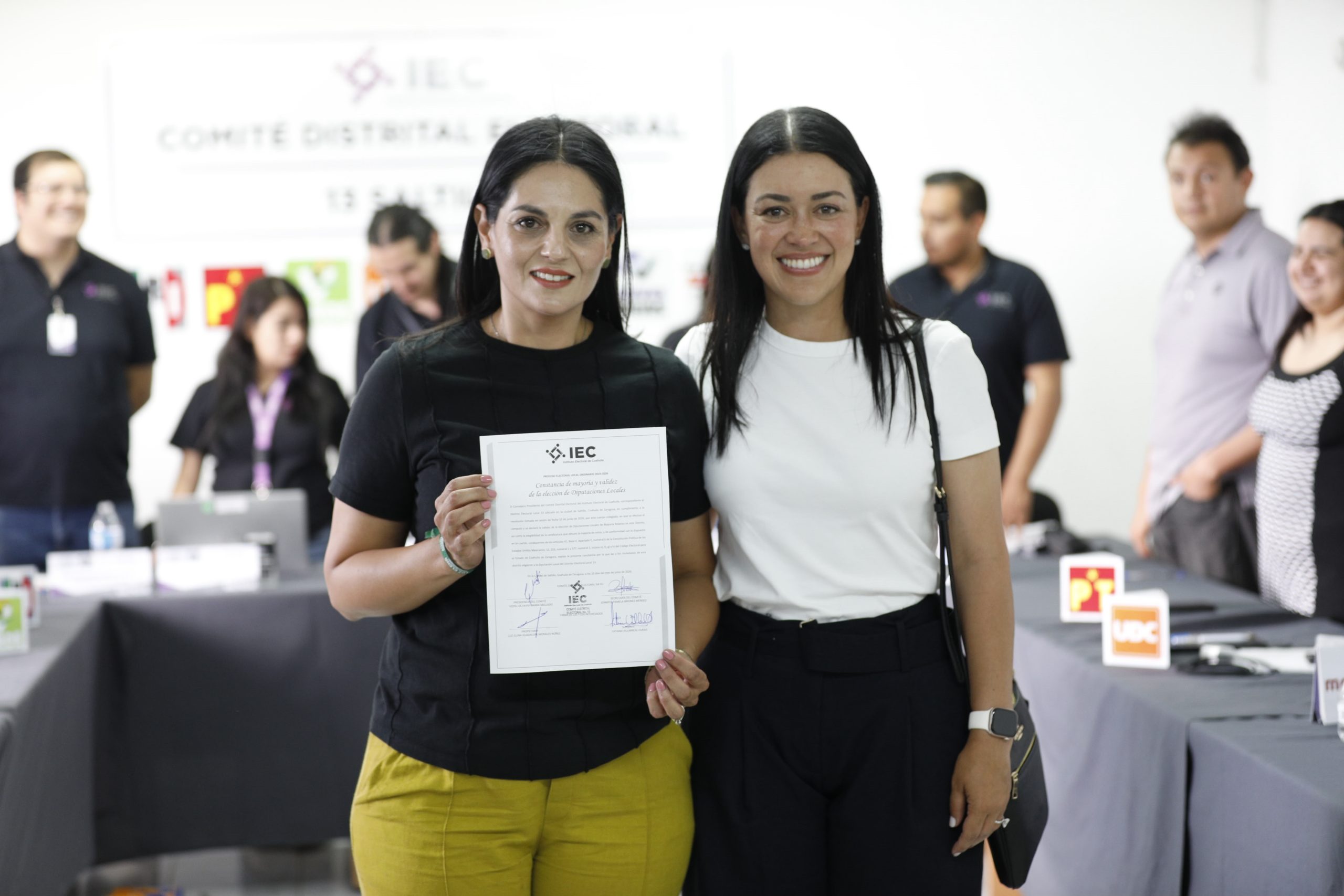 Reciben constancia de mayoría diputados electos de la Región Sureste