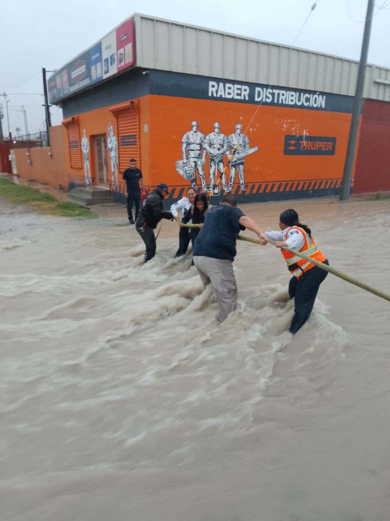 Lluvias extraordinarias provocan inundaciones y dejan una víctima mortal en Piedras Negras