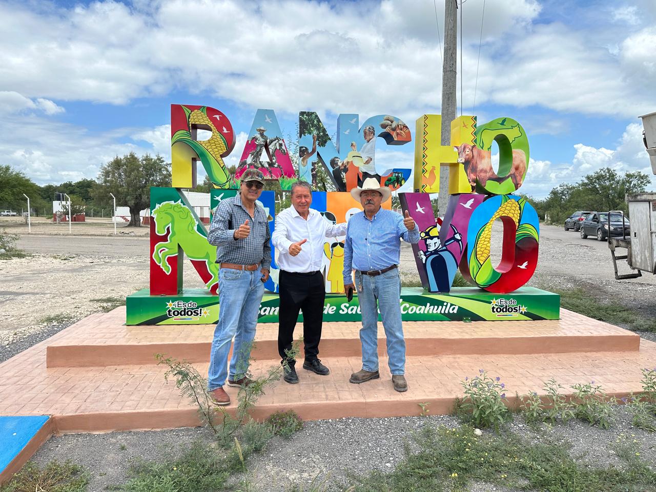 Lleva Óscar Ríos justicia social a los ejidos con nuevas luminarias en La Minita y Rancho Nuevo