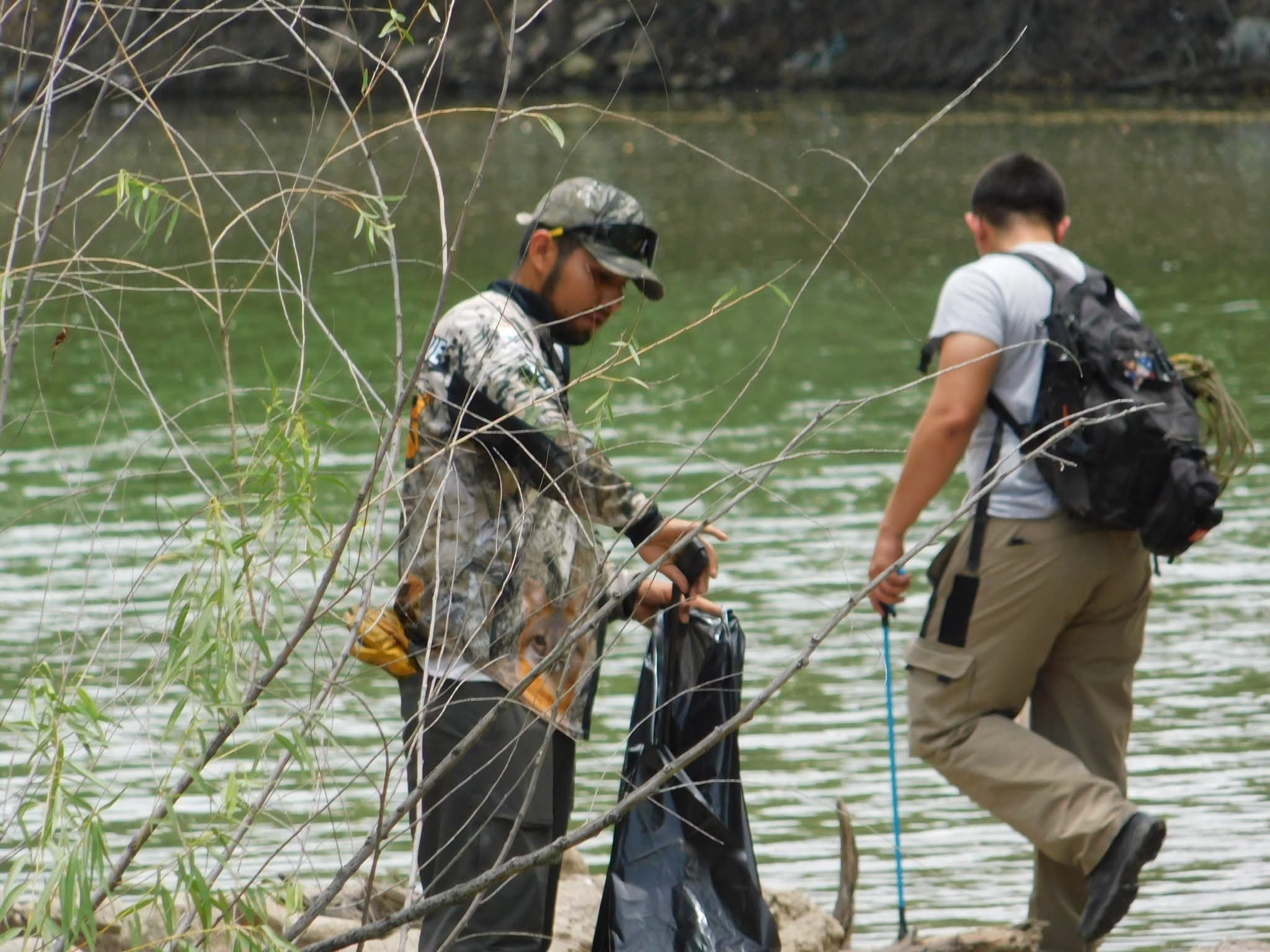 Cumple CONANP con brigada de limpieza en el río Sabinas 